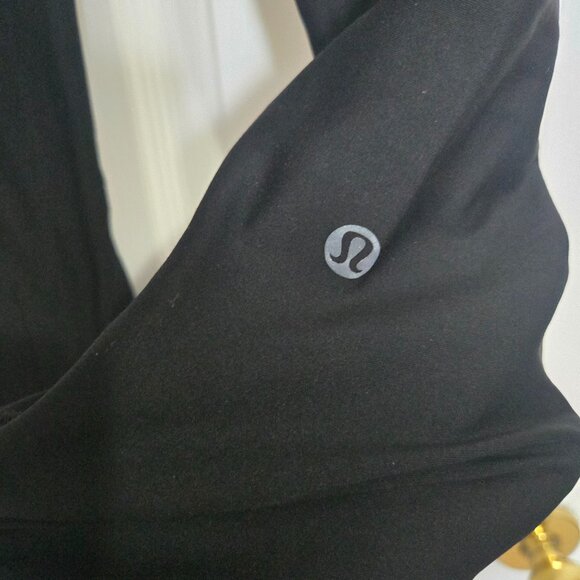 Lululemon Fast and Free Thermal Leggings with pockets 28" size 4 Black - Picture 8 of 15
